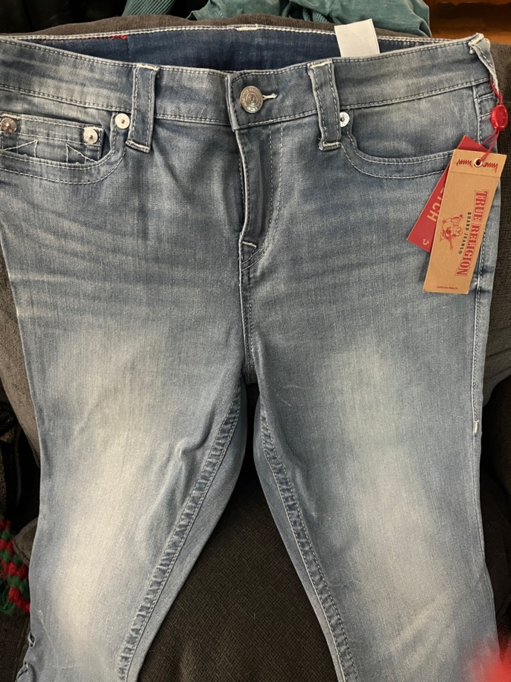 True Religion Light Wash Women’s Jeans - Capris